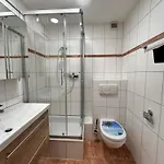 Almzeit 64 By Rentyourhome24 شقة *